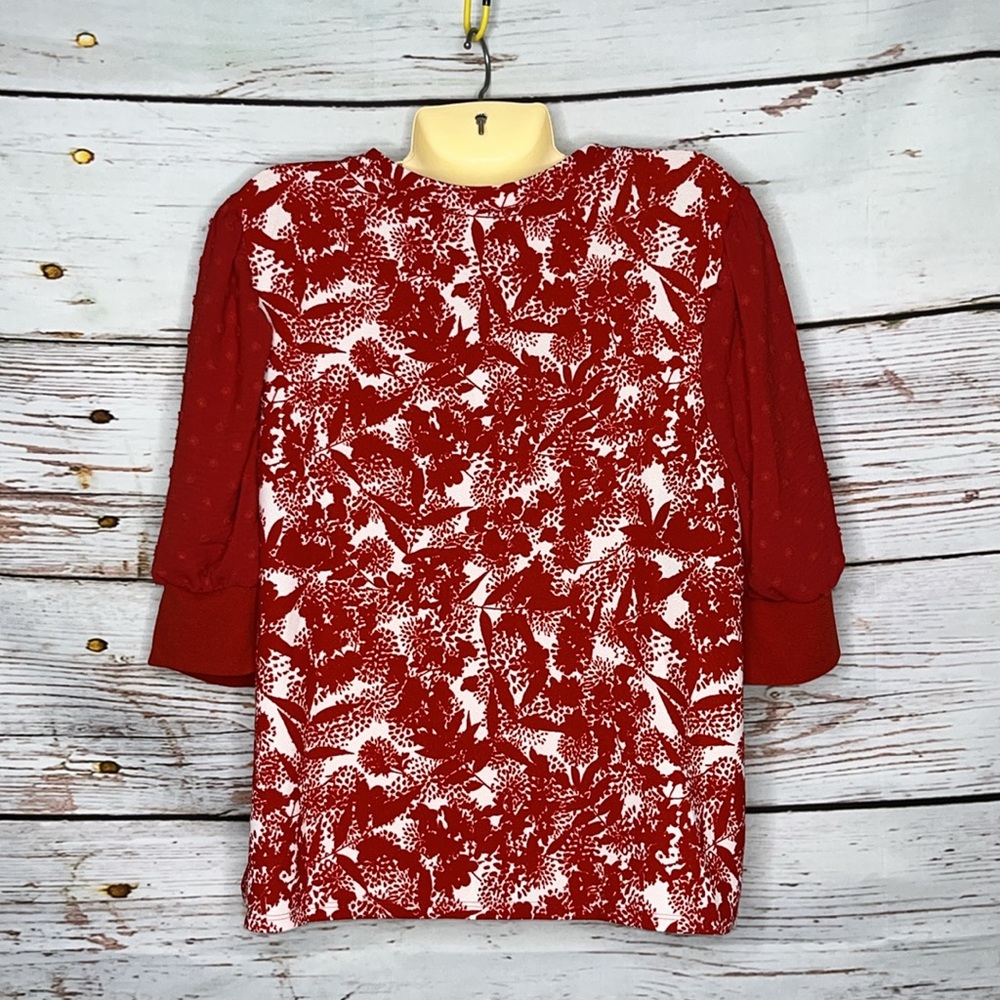 LuLaRoe NWT Sz XL Red & White Floral - Swiss Dot Puff Sleeve Moriella Blouse Top - Picture 2 of 4